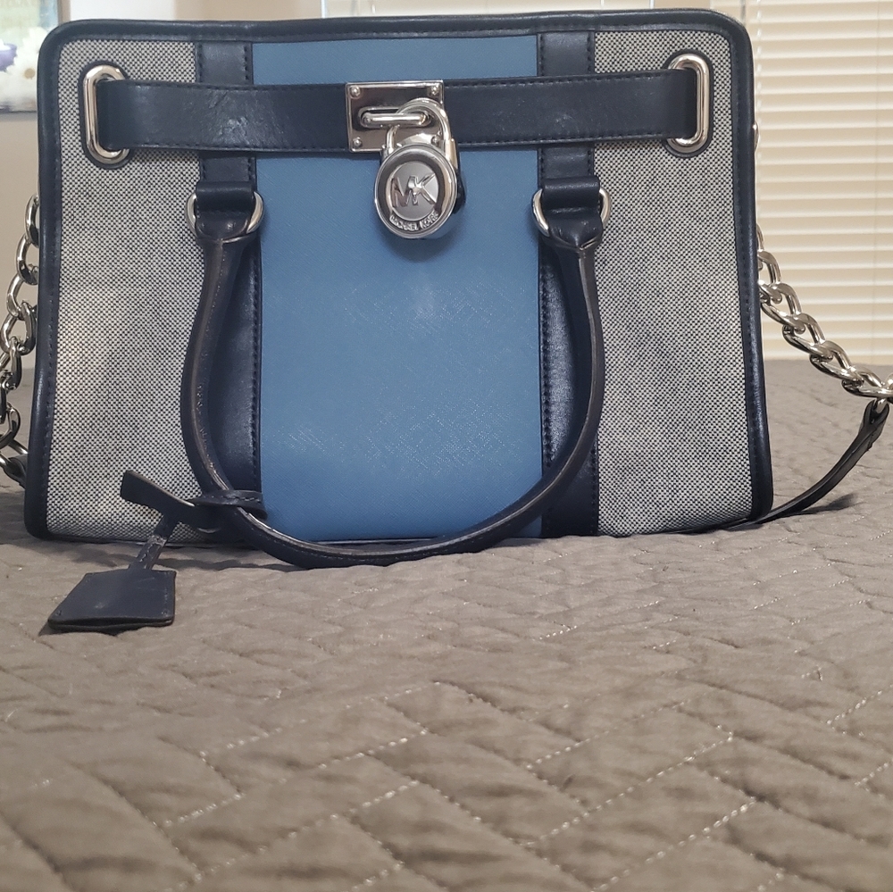 Micheal Kors Purse